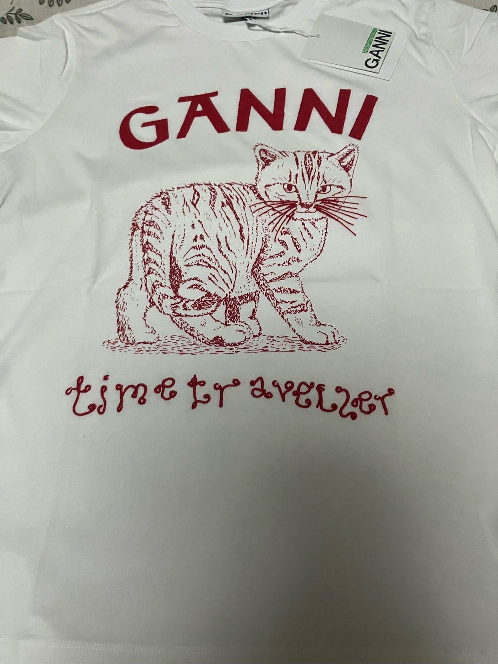 White Crew Neck Short sleeve T-shirt cute red kitten cat Graphic Time traveler